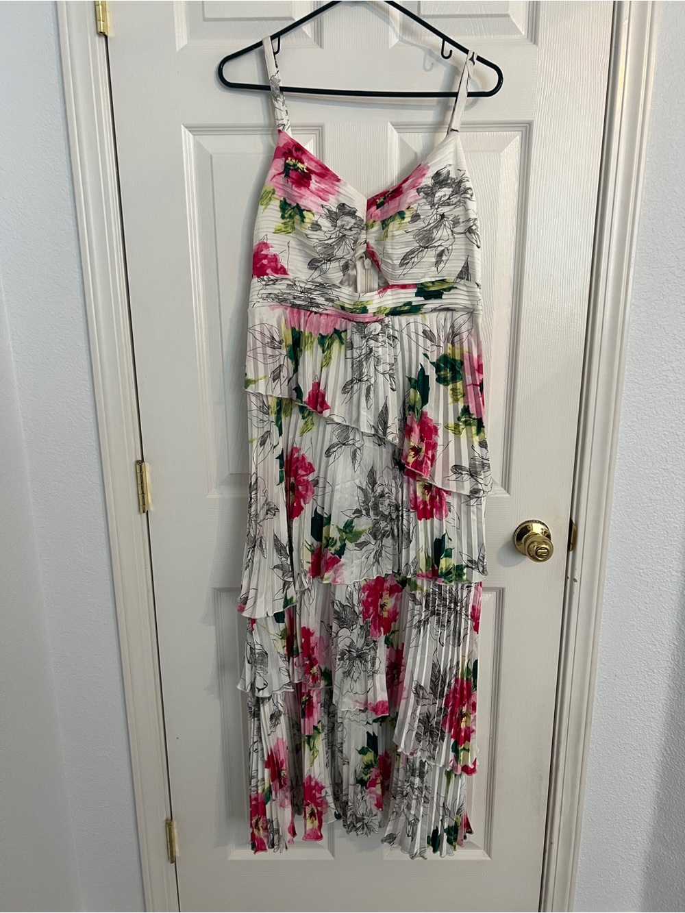 Abercrombie & Fitch Giselle Floral Pleated Tiered Maxi Dress Large NWT